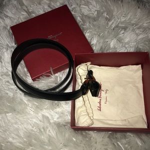 Belt, in perfect condition. Used once